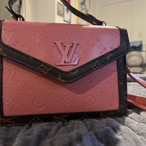 Louis Vuitton crossbody purse